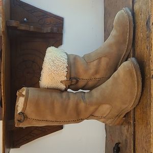 Ugg shearling boots